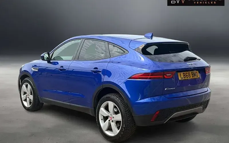 Used Jaguar E-Pace SE 150 HP (110 kW) 2018 Blue SUV