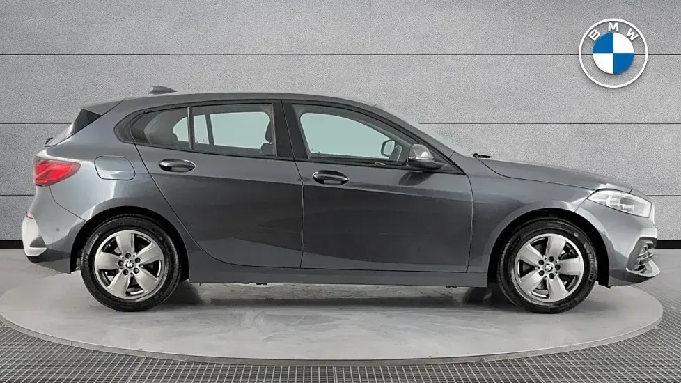 Used BMW 118 Comfort Edition 134 HP (98 kW) 2021 Grey