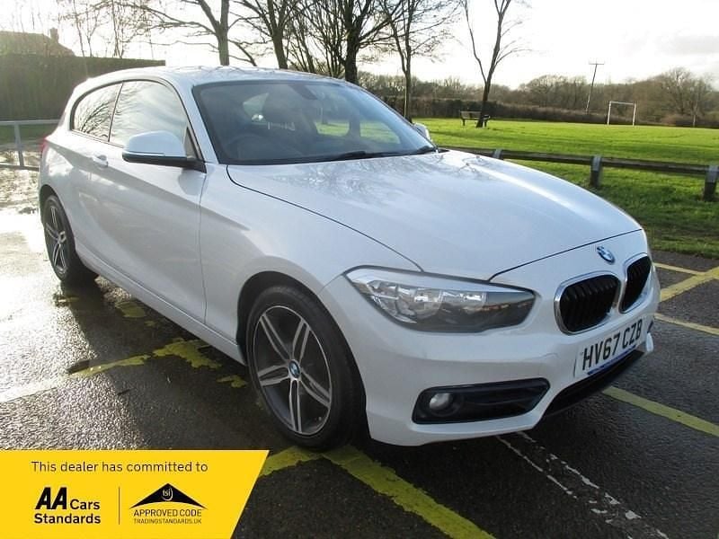 Used BMW 116 Sport Line 2017 White Hatchback