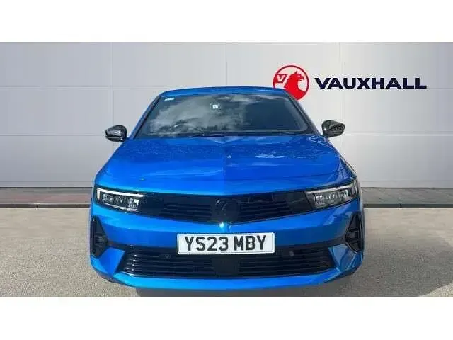 Used Vauxhall Astra 130 HP (95 kW) 2023 Blue Hatchback