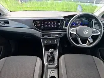 Used VW Taigo Life 95 HP (69 kW) 2023 Grey SUV