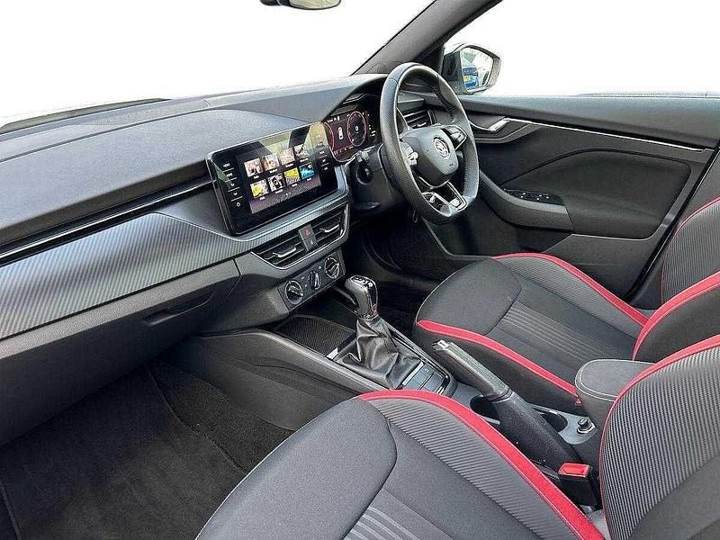 Used Skoda Kamiq Monte Carlo 147 HP (108 kW) 2023 Candy white SUV