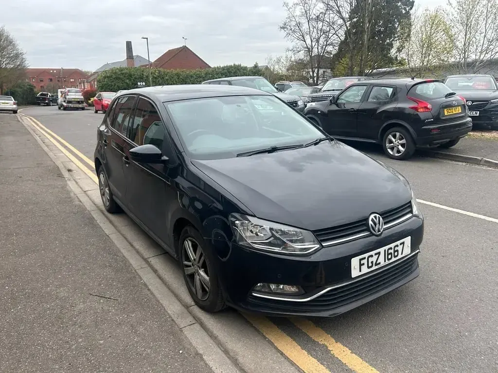 Used VW Polo Match 60 HP (44 kW) 2017 Black Hatchback