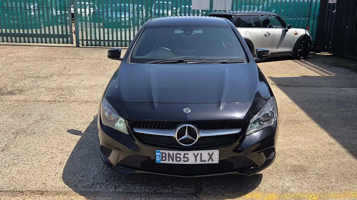 Used Mercedes CLA180 122 HP (89 kW) 2015 Black Coupe