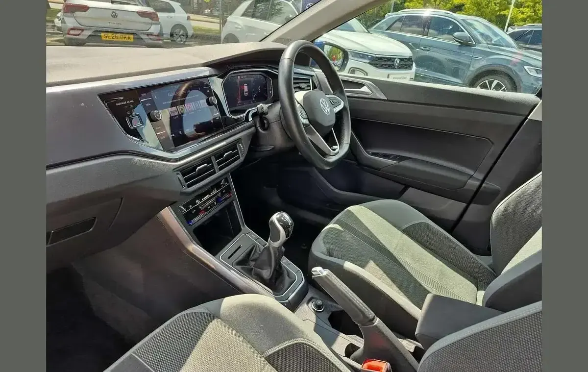 Used VW Polo Style 95 HP (69 kW) 2023 Blue Hatchback