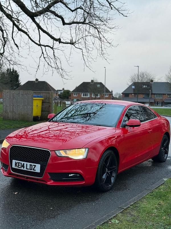 Used Audi A5 225 HP (165 kW) 2014 Red Coupe