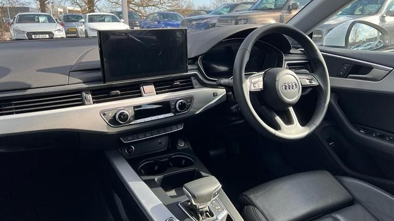 Used Audi A5 Sportback Sport 150 HP (110 kW) 2024 White Hatchback