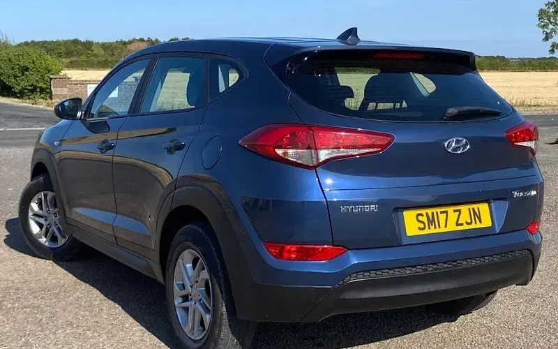 Used Hyundai Tucson 116 HP (85 kW) 2017 Blue SUV