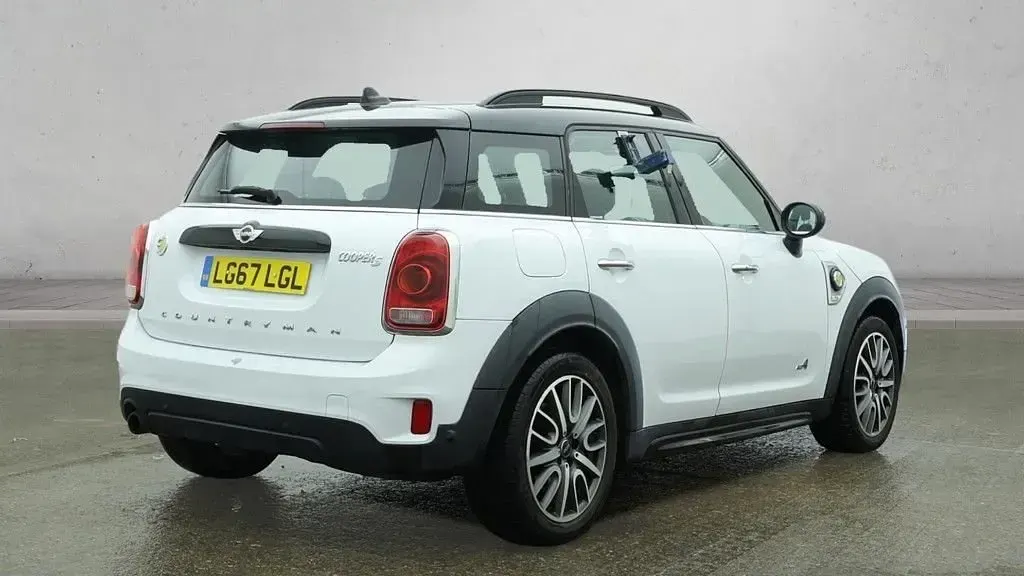 Used Mini Cooper Countryman 2017 White SUV