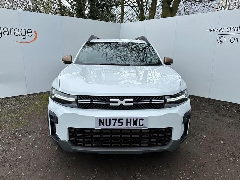 Used Dacia Bigster Extreme 156 HP (114 kW) 2025 White SUV