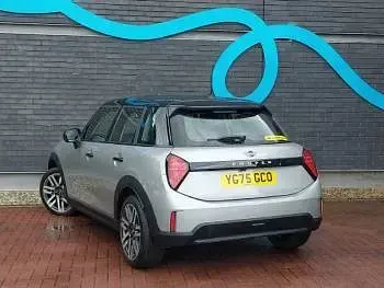 Used Mini Cooper Classic 114 kW (156 HP) 2025 Silver Hatchback