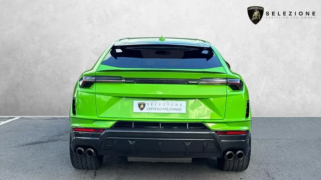 Used Lamborghini Urus 666 HP (489 kW) 2024 Green SUV