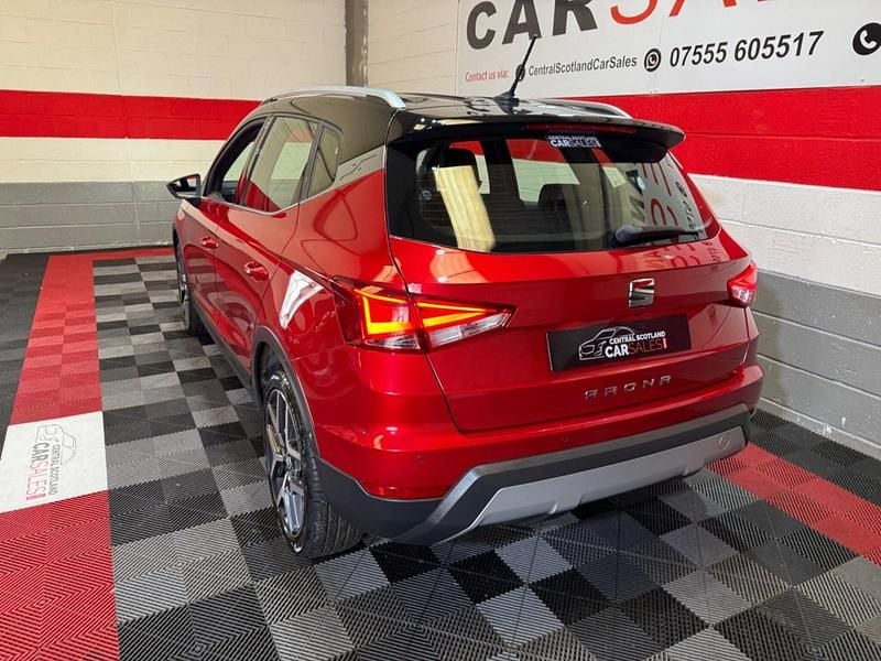 Used Seat Arona XCELLENCE Lux 95 HP (69 kW) 2018 Red SUV
