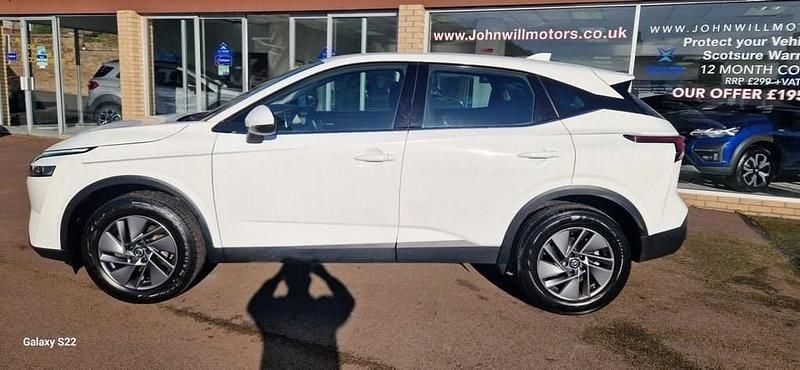 Used Nissan Qashqai Acenta Premium 2023 White SUV