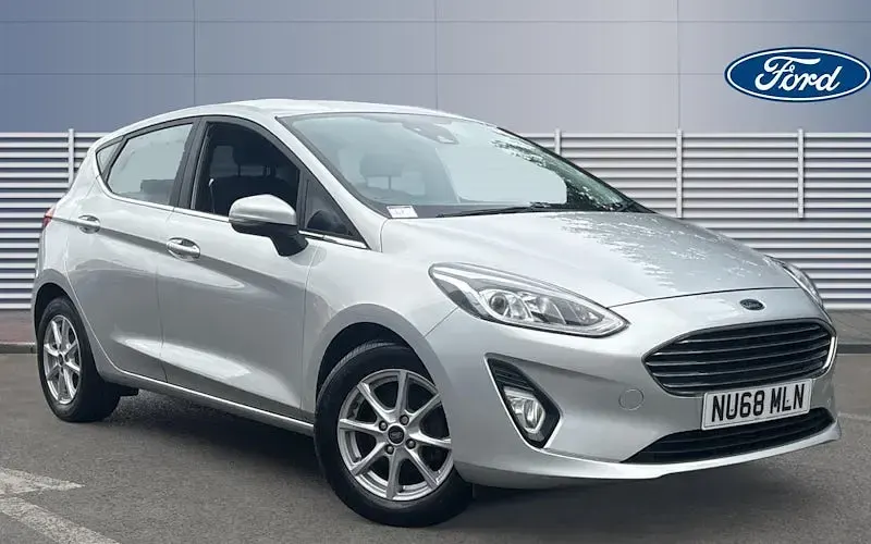 Used Ford Fiesta Zetec 86 HP (63 kW) 2018 Hatchback