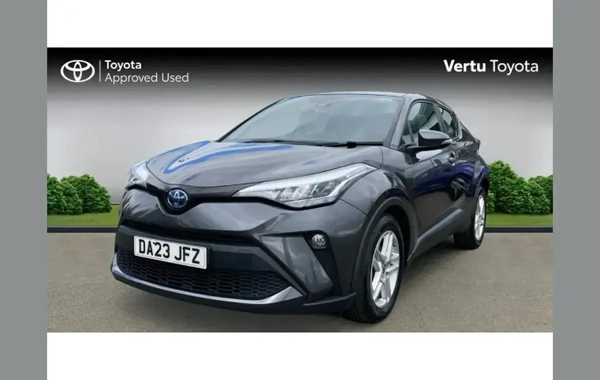 Usado Toyota C-HR 122 HP (89 kW) 2023 Cinzento SUV