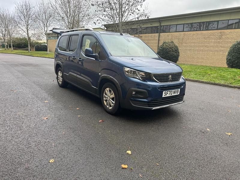 Used Peugeot Rifter Allure 131 HP (96 kW) 2021 Blue MPV