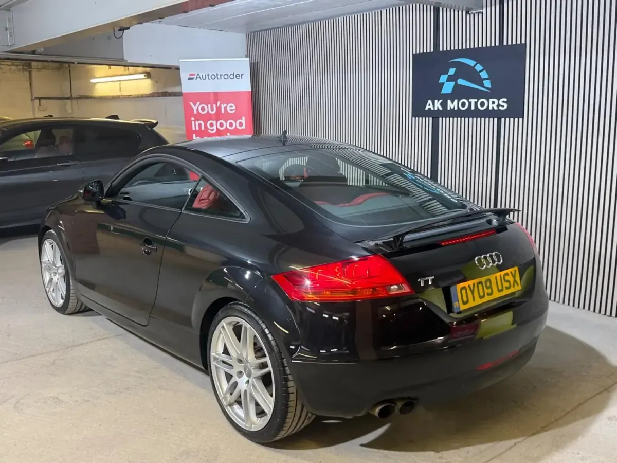 Usado Audi TT 200 CV (147 kW) 2009 Negro Coupe