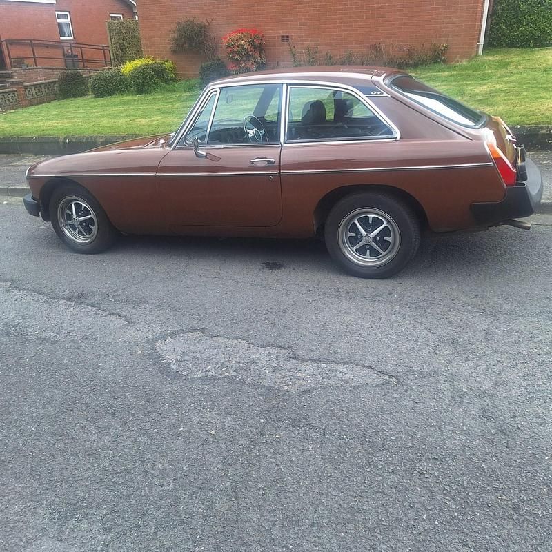 Used MG B GT 1980 Brown Coupe