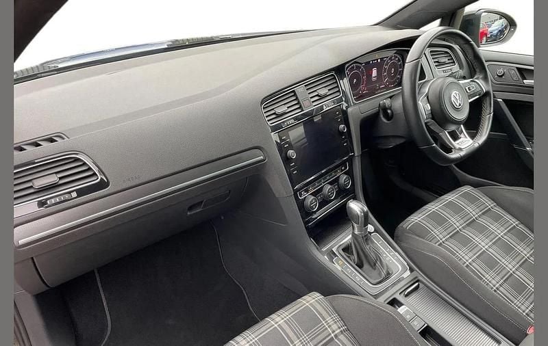 Używany VW Golf VII GTD 184 KM (135 kW) 2019 Czarny Hatchback
