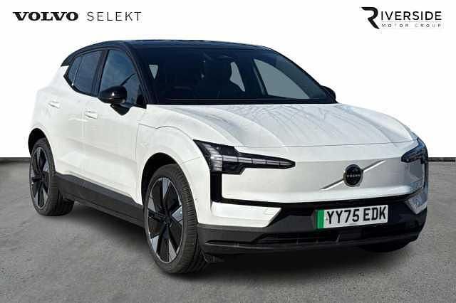 Crystal white New 2025 Volvo EX30 Performance SUV | £33,295 (Fair price) - Image 1/4
