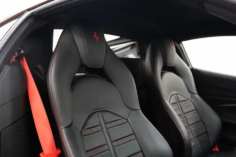 Used Ferrari F8 720 HP (529 kW) 2020 Red Coupe