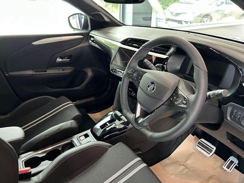 Usado Vauxhall Corsa-e 98 kW (134 HP) 2025 Azul Citadino