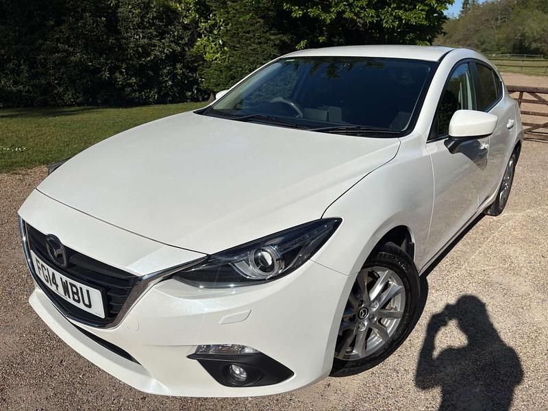Używany Mazda 3 165 KM (121 kW) 2014 Biały Hatchback