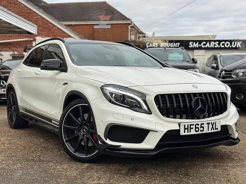 White Used 2015 Mercedes GLA45 AMG SUV | £15,995 (Expensive) - Image 1/4