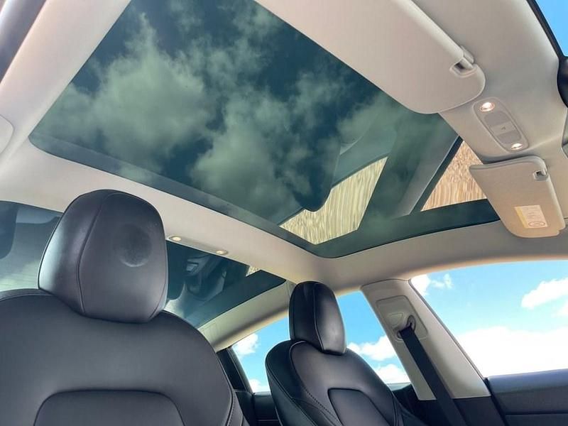 Used Tesla Model 3 Performance 461 kW (627 HP) 2022 Black Sedan