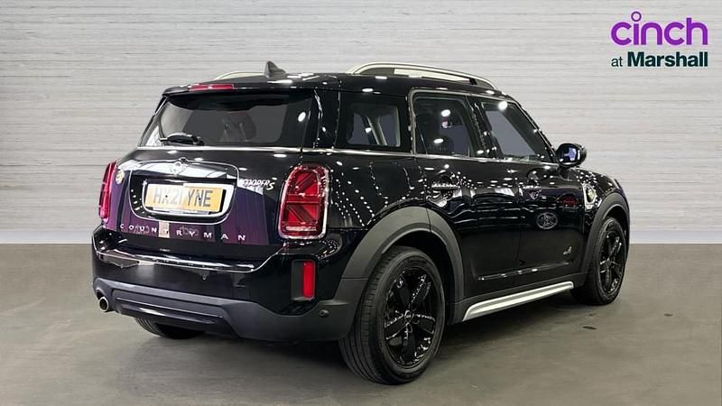 Used Mini Cooper S Countryman Classic 220 HP (161 kW) 2021 Black SUV