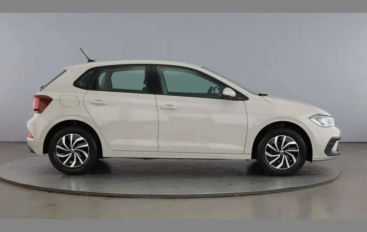 Used VW Polo Life 95 HP (69 kW) 2023 Grey Hatchback