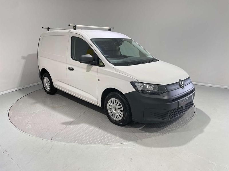 Used VW Caddy 122 HP (89 kW) 2022 White MPV