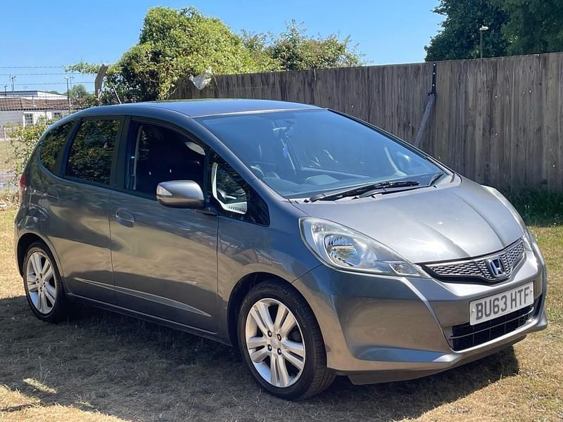 Grey Used 2014 Honda Jazz ES Hatchback | £3,695 (Super price) - Image 1/4
