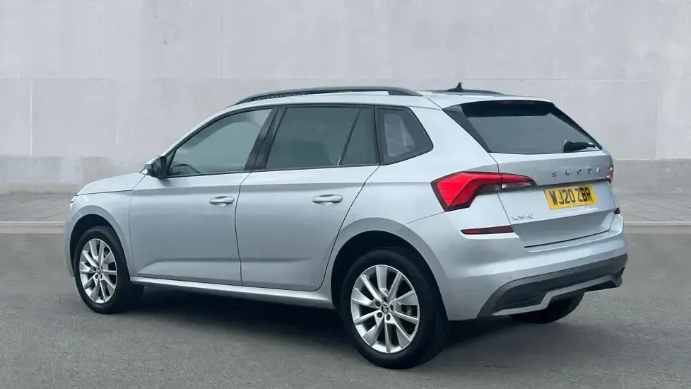 Used Skoda Kamiq SE 116 HP (85 kW) 2020 Metallic  brilliant silver SUV
