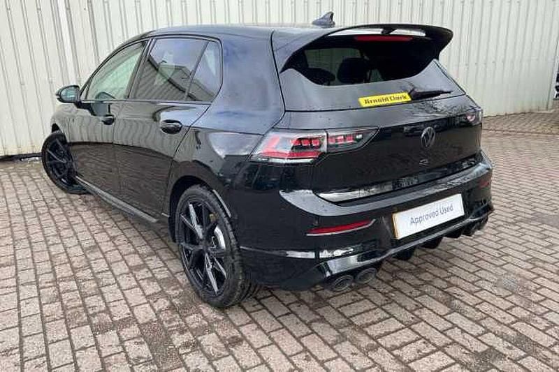 New VW Golf VIII 333 HP (244 kW) 2025