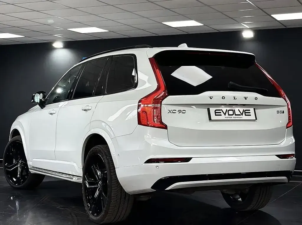 Used Volvo XC90 Ultimate 2022 White SUV