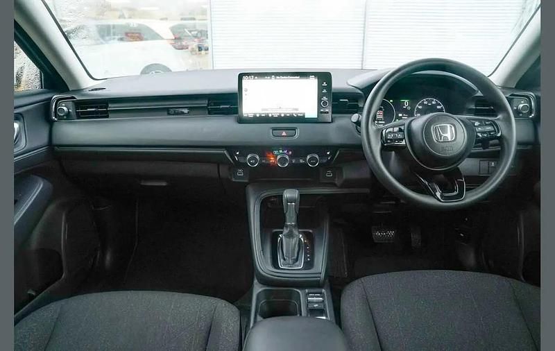 Second-hand Honda HR-V Elegance 131 CP (96 kW) 2023 Negru SUV