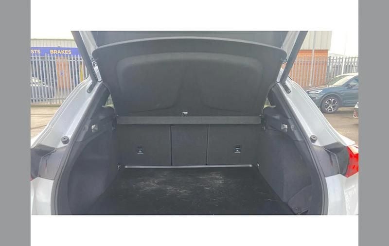 Used Cupra Terramar 147 HP (108 kW) 2025 White SUV