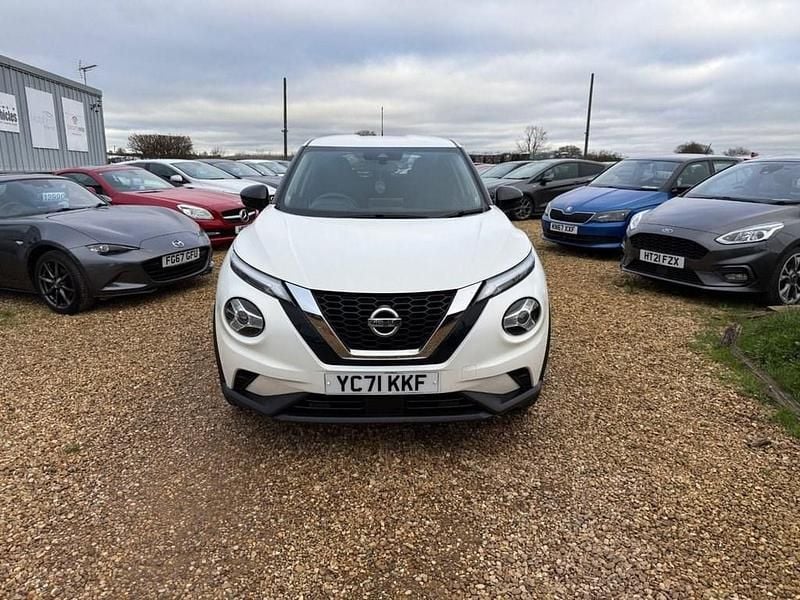 Used Nissan Juke Acenta 117 HP (86 kW) 2021 White SUV