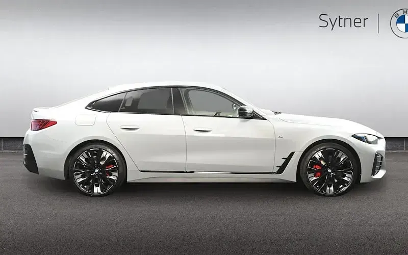 New BMW i4 Comfort Edition 442 kW (601 HP) 2026 Sedan