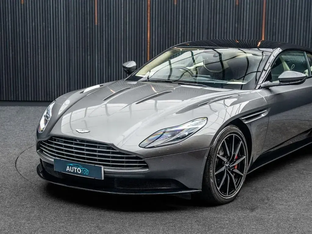 Used Aston Martin DB11 Launch Edition 608 HP (447 kW) 2016 Silver Coupe