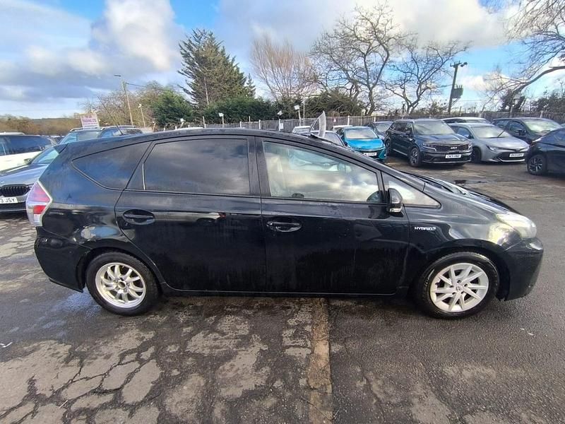 Used Toyota Prius+ Plus 136 HP (100 kW) 2015 Black MPV
