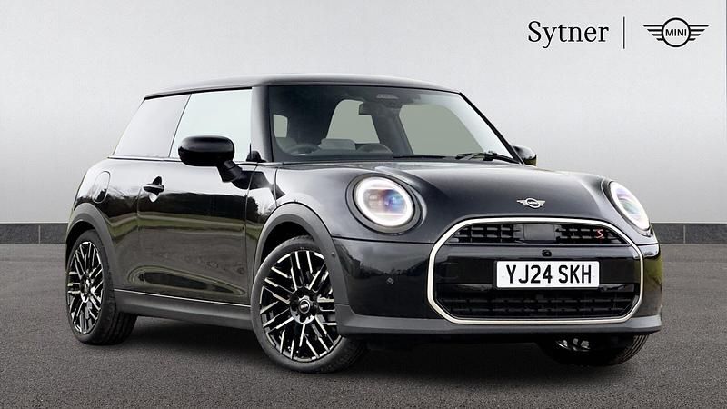 Used Mini Cooper S Hatch 201 HP (147 kW) 2024 Black Hatchback