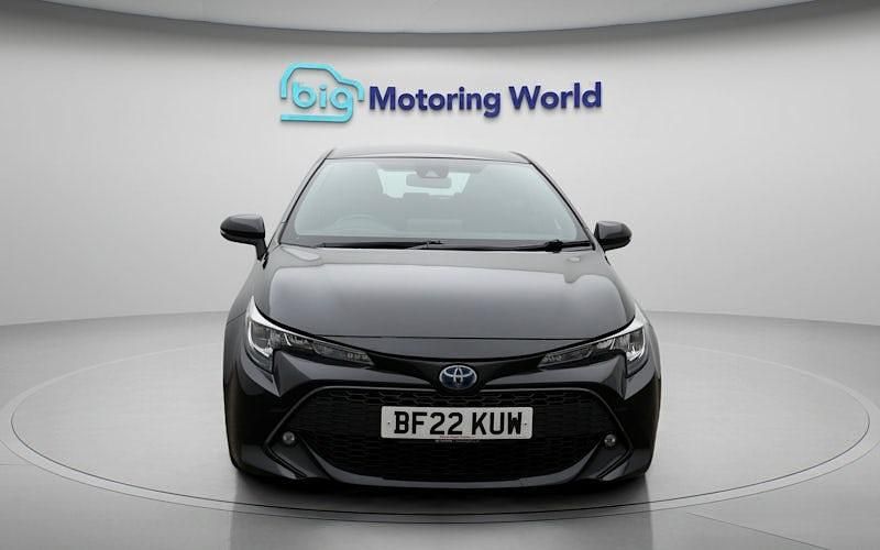 Used Toyota Corolla 122 HP (89 kW) 2022 Black Hatchback