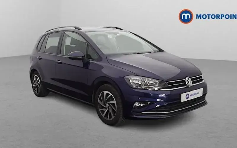 Używany VW Golf VII Match 131 KM (96 kW) 2019 Hatchback