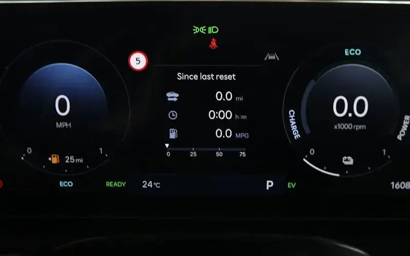 Used Hyundai Tucson N Line 215 HP (158 kW) 2024 Grey SUV