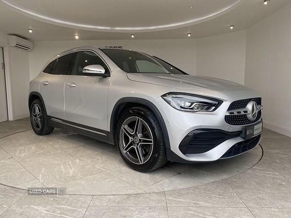 Used Mercedes GLA200 Executive 150 HP (110 kW) 2021 Silver SUV