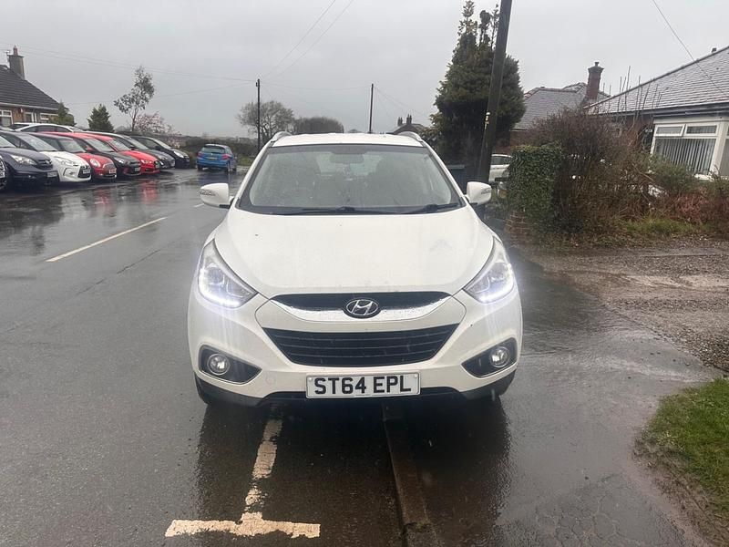 Begagnad Hyundai ix35 SE 115 HK (84 kW) 2014 Vit SUV