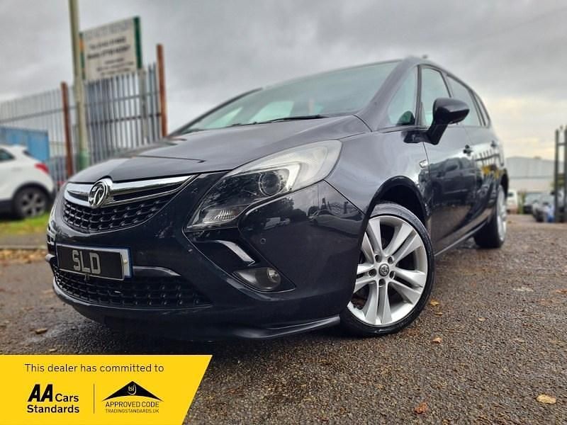 Black Used 2014 Vauxhall Zafira SRi MPV | £3,495 (Good price) - Image 1/3